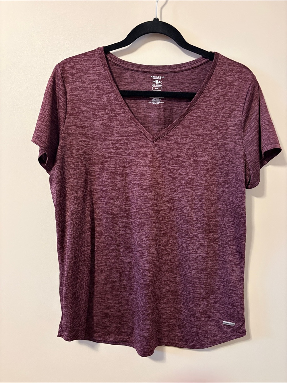 Athletic Works Women's Heathered Wine V-Neck Short Sleeve Tee